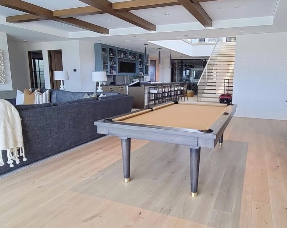 Contessa Pool Table - Image 5